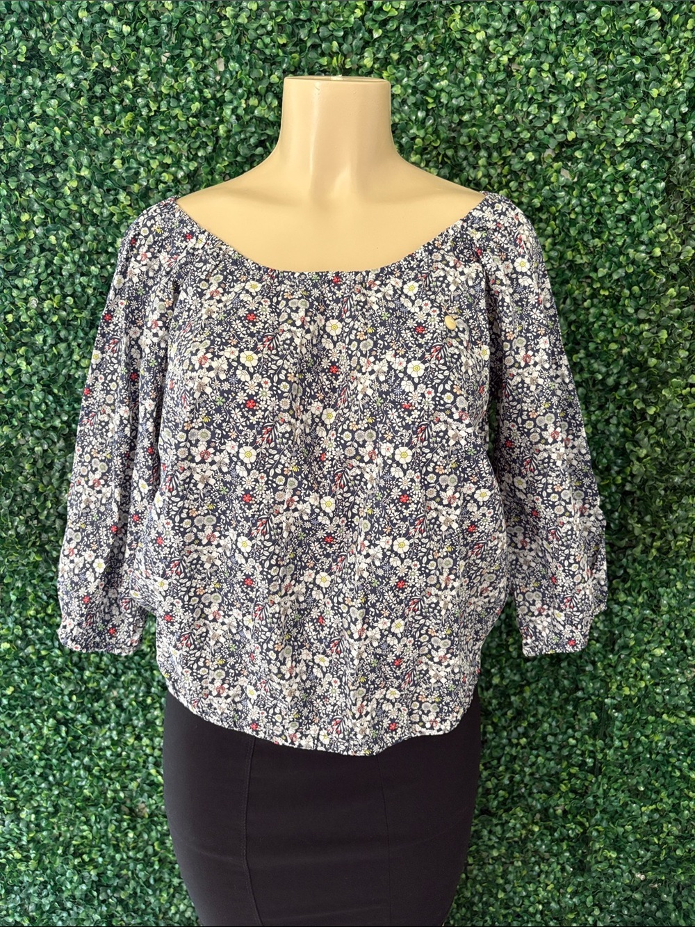 Liberty Art Fabrics for J. Crew Navy Floral Peasant Blouse Off Shoulder Size S